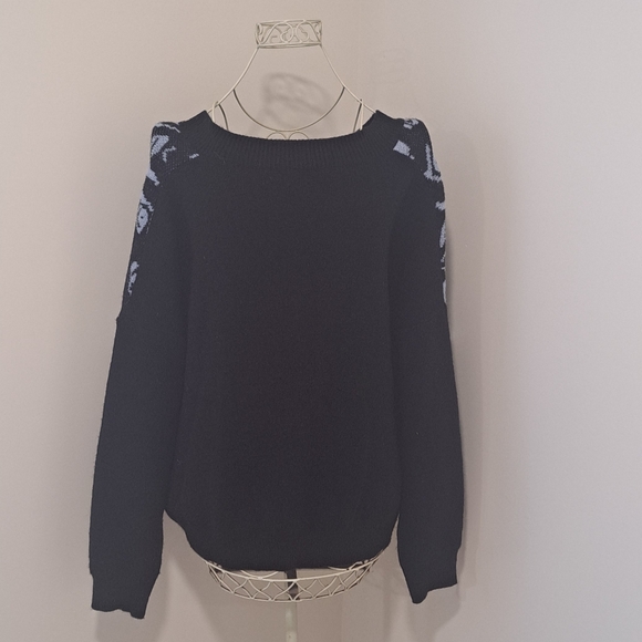 NWOT- Shein Color block, graphic print, sweater, Size 2X. - Picture 10 of 14